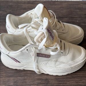 REEBOK WOMEN’S CLUB C DOUBLE GEO CHALK/INFUSED LILAC/ROSE GOLD SNEAKERS GZ2157